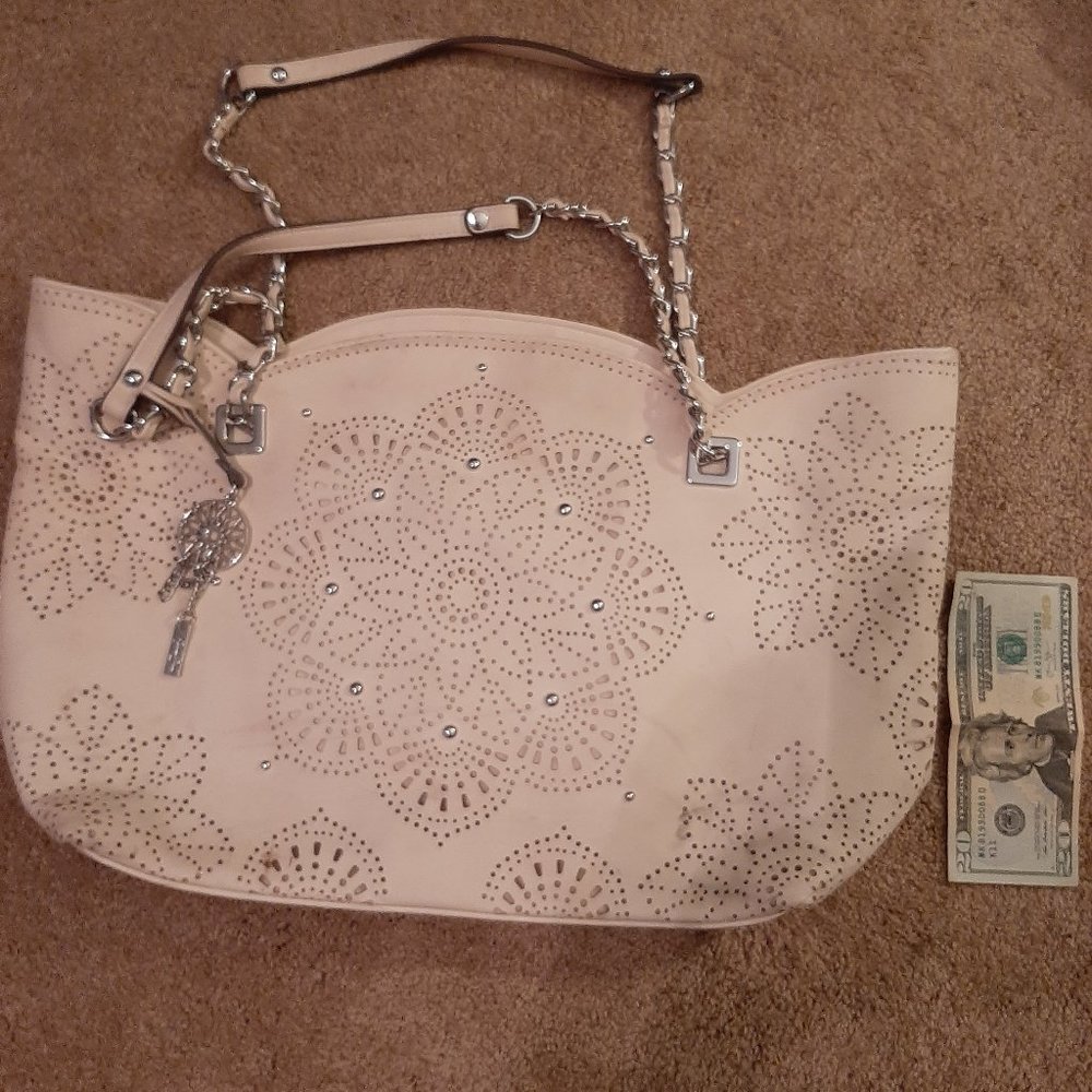 Jessica Simpson purse